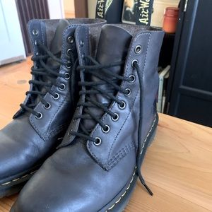 Dr Martens 1460 Pascal Boots